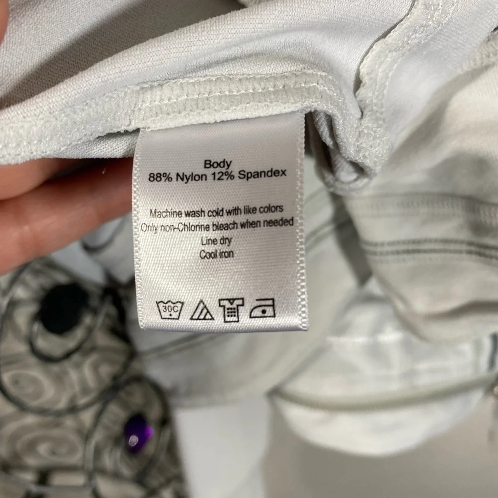 ALO off white athletic zip up jacket size S